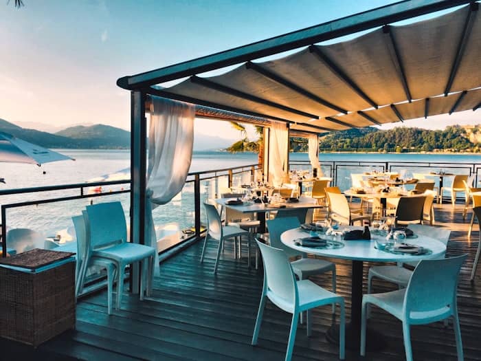 Restaurant interior and dishes